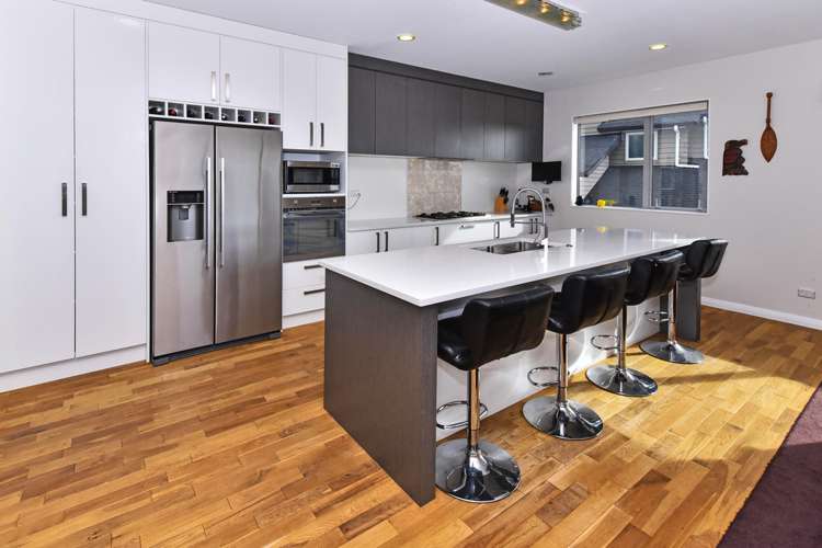 16 Kokako Rise Papakura_5