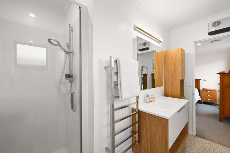 74 Ayrshire Drive Grandview Heights_15