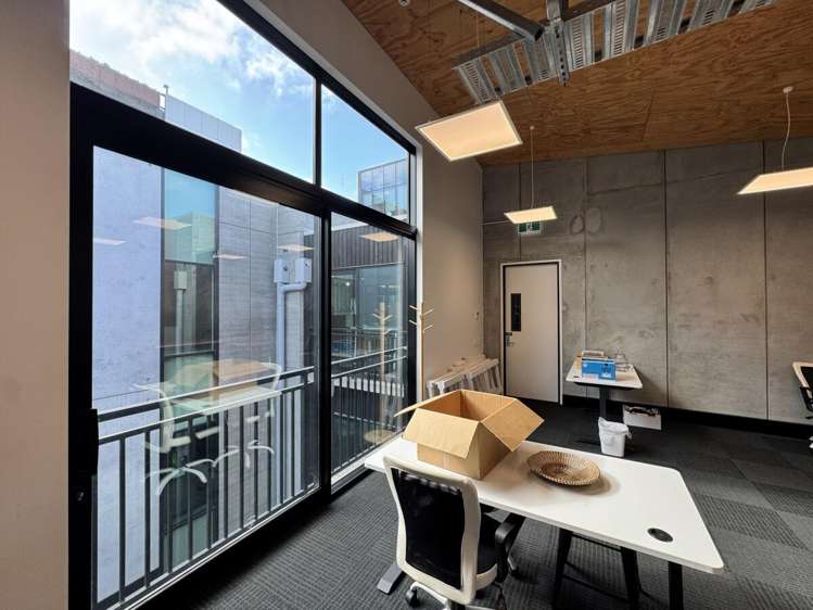 Unit 2.4/150 Lichfield Street City Centre_7