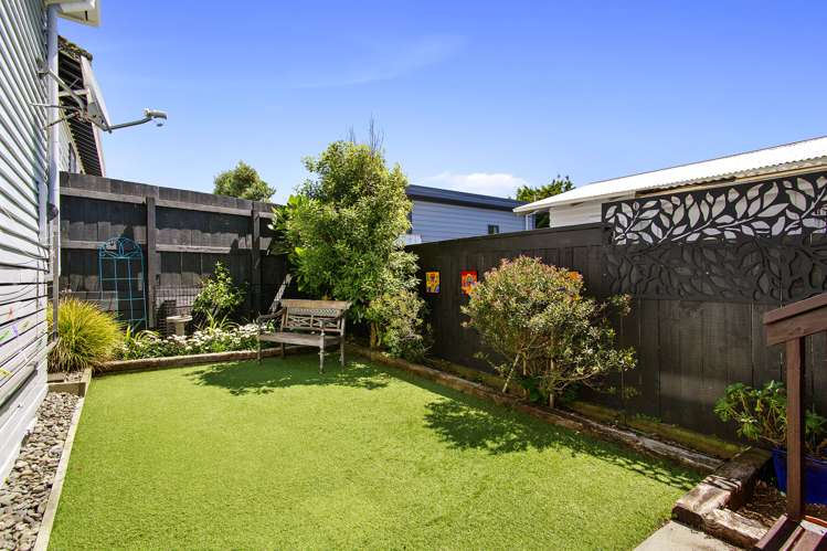 3 Mako View Titahi Bay_14