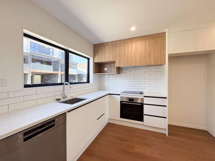 3/38 Roseman Avenue 10044_4
