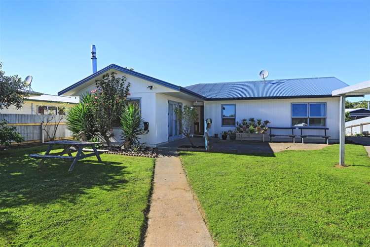 3 Kirkcaldy Place Flaxmere_14