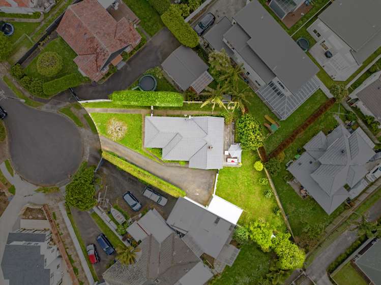 6 Tansley Avenue Epsom_17