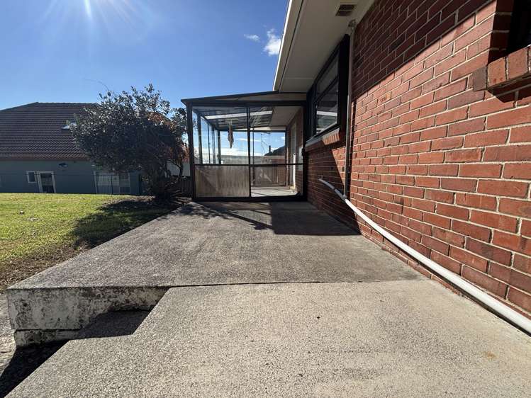 133 White Swan Road Mount Roskill_18