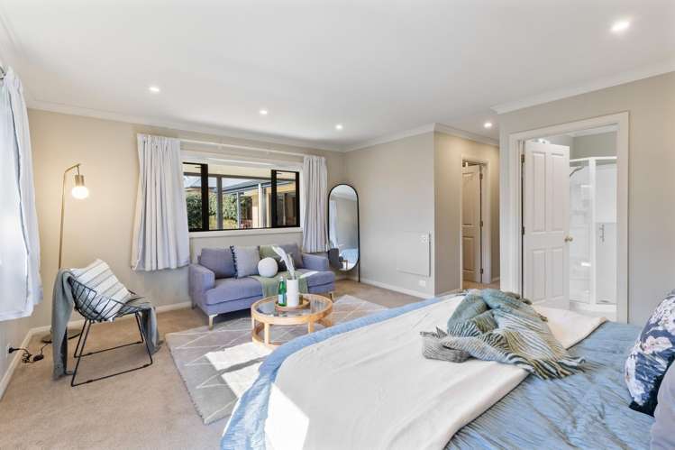 16 Park Drive Richmond_13