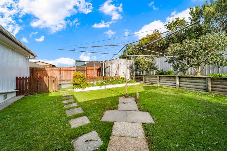 53 Brightside Road Stanmore Bay_13