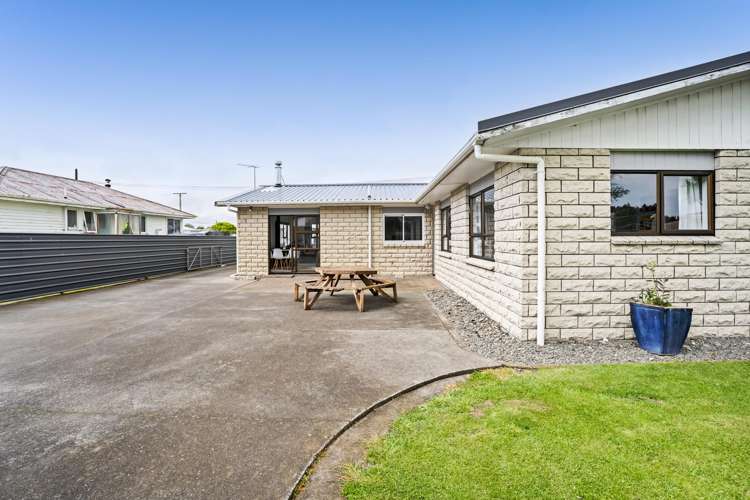 10 Fitzroy Street Normanby_21