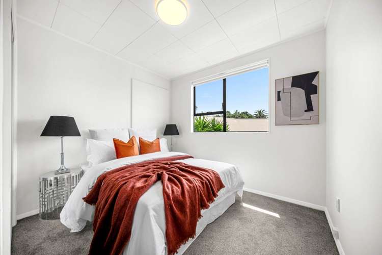 3/70 Hogans Road Glenfield_8