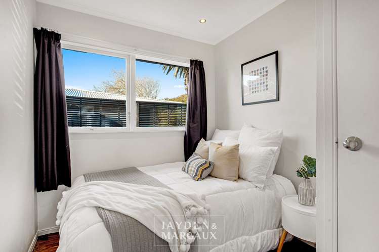 1/62 Abbotts Way Remuera_11