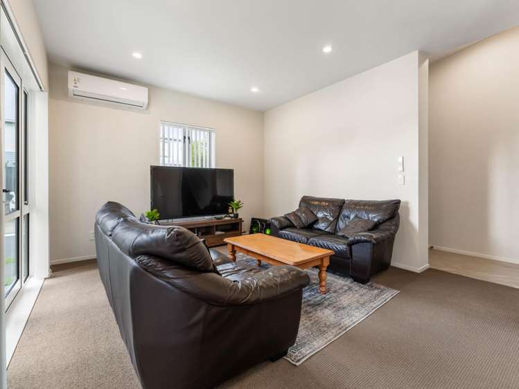 4 Saddleback Crescent Papakura_8