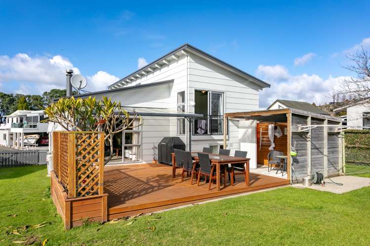 102 Awarua Place Whangamata_5