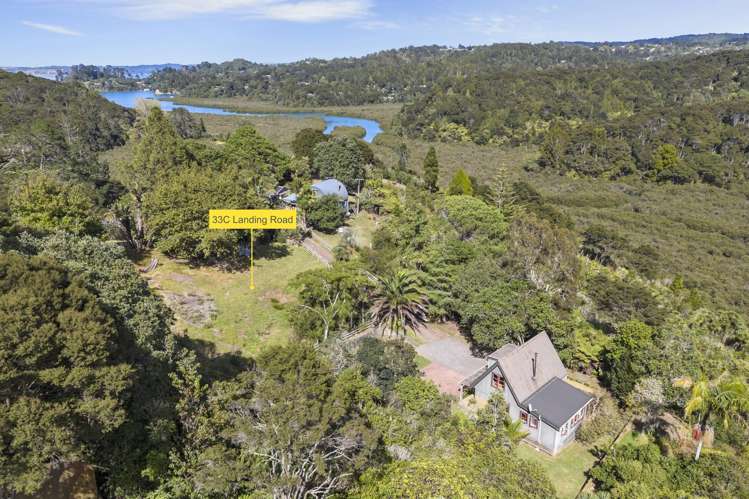 33c Landing Road Titirangi_8