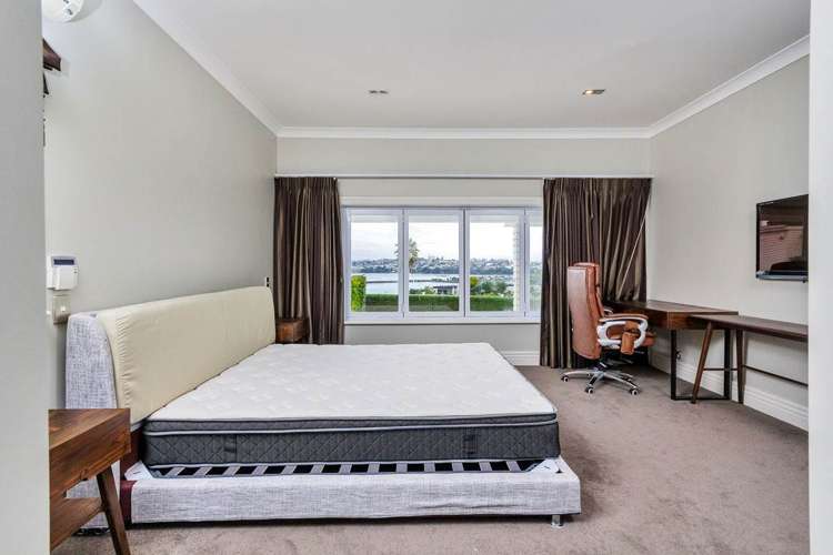 144 Paritai Drive Orakei_21