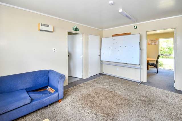 83 Maplesden Drive Clendon Park_3