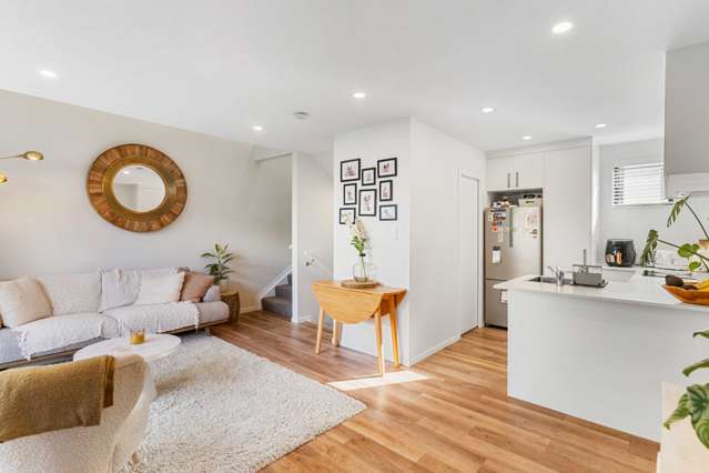 23 Tokai Place Glen Eden_3