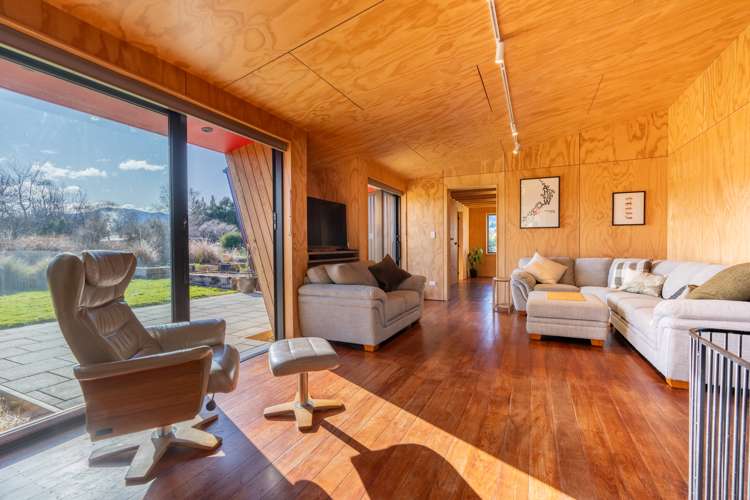 20 Long Grass Place Hawea Flat_7