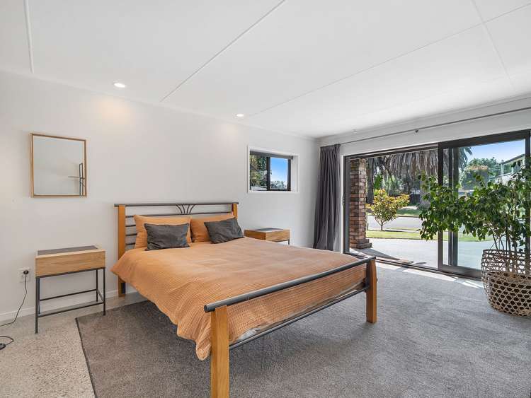 20 The Glebe Coastlands_32