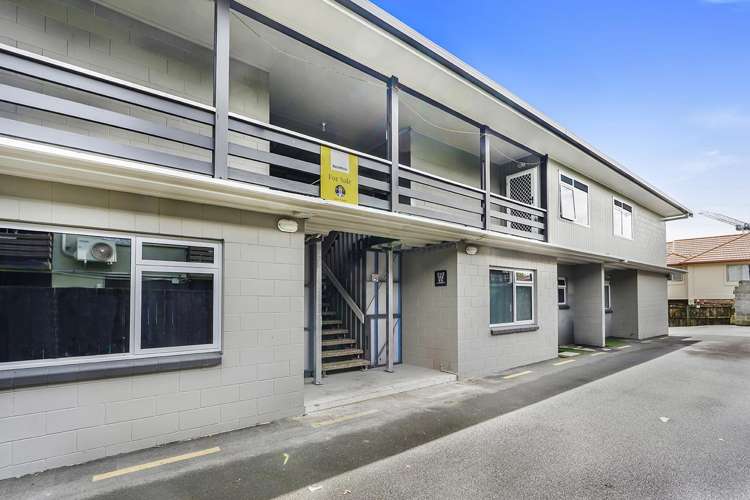 6/17 Wellington Street_0