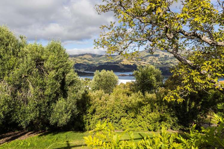 24 and 26 Ngaio Grove Duvauchelle_27