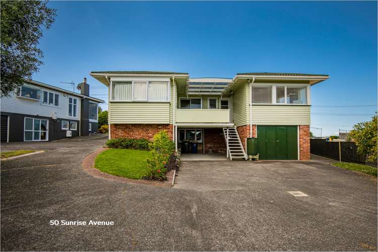 50 and 52 Sunrise Avenue Mairangi Bay_9