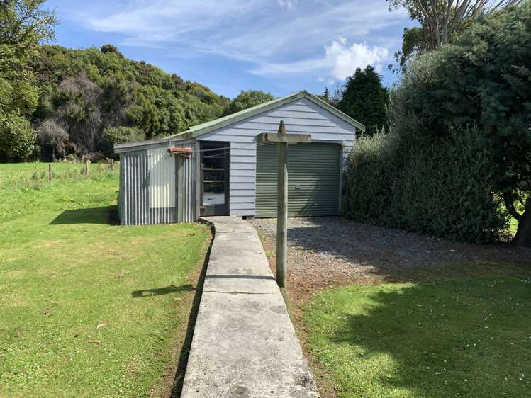 6 Wratten Road Owaka_11