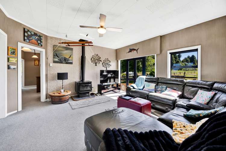 834R Pembroke Road West_4