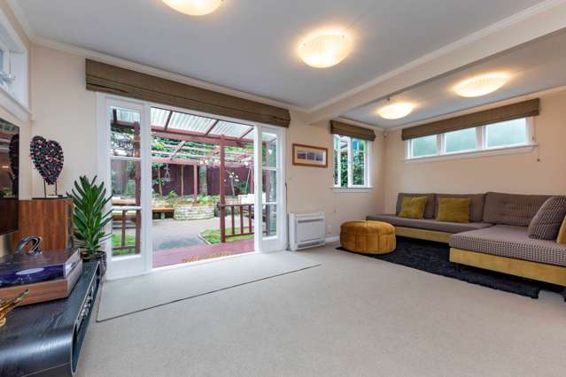 1/8 Derwent Crescent Titirangi_3