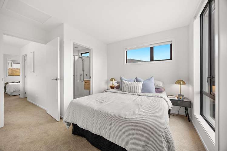 32 Flaxdale Street Birkdale_11