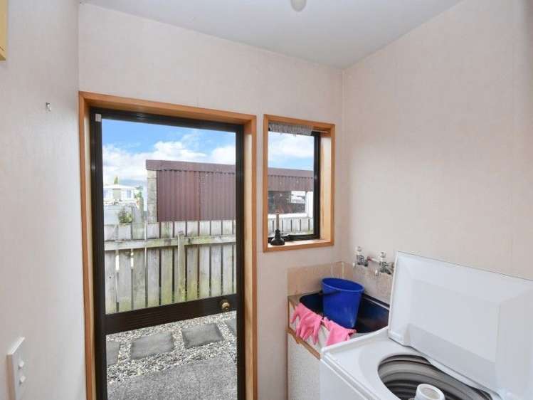 35c Fitzroy Street Caversham_10