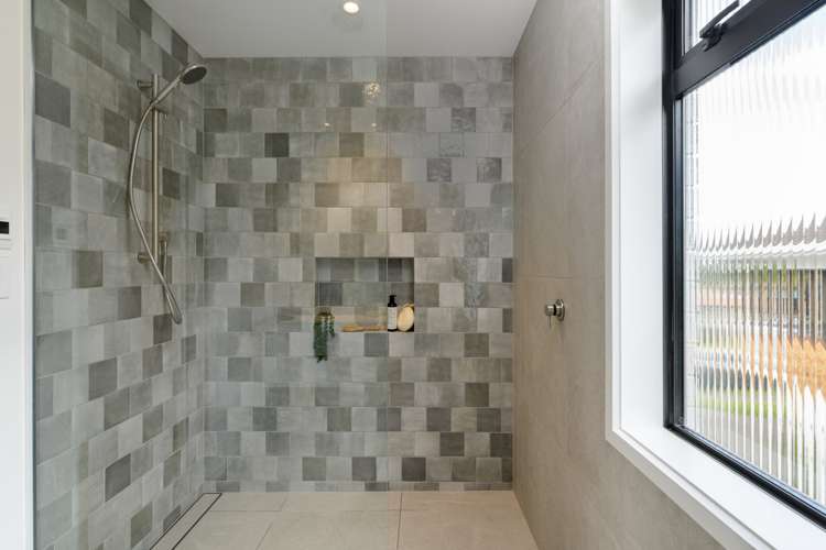 70 Oceanview Road Mount Maunganui_13