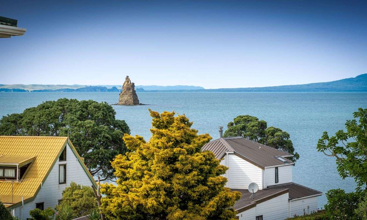 19 Zita Avenue in Matakatia, Rodney