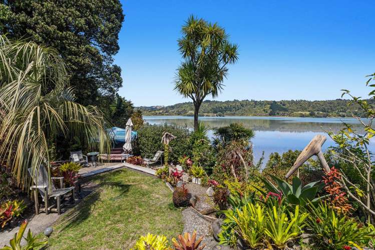 251 Ruatuna Road Ohiwa Harbour_19
