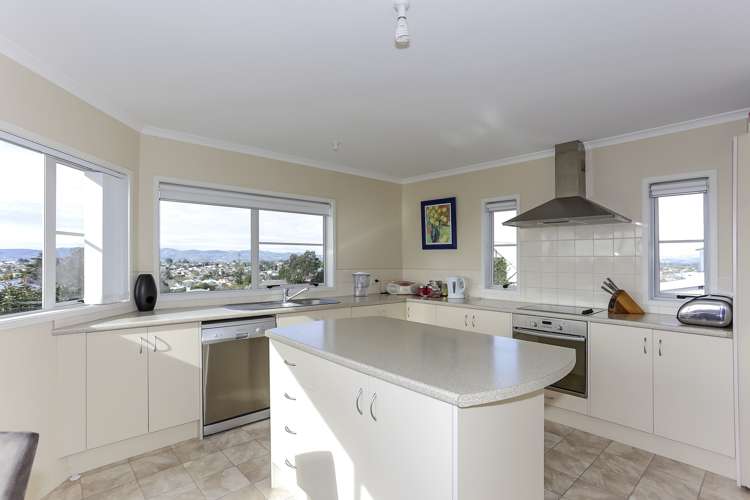 35 Upland Street Brookfield_2