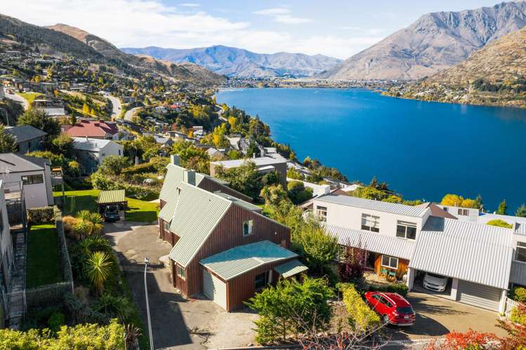 4a Enright Lane Queenstown_1