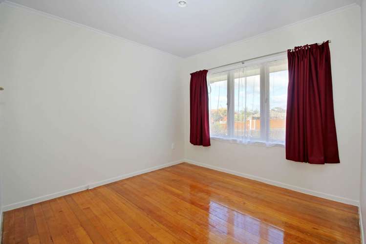 2/122 Lake Road Belmont_8