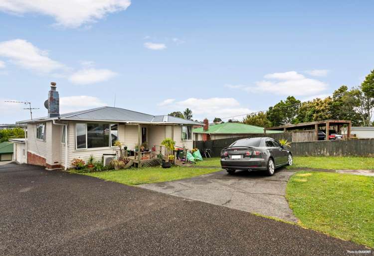 37 Amberley Avenue Te Atatu South_7