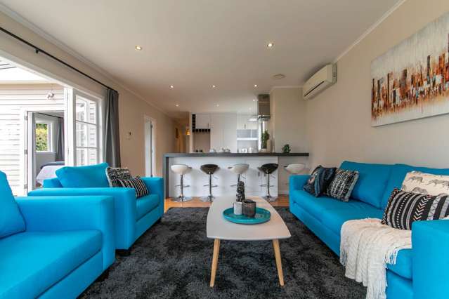 65 Takahe Road Titirangi_1