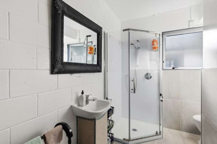19/100 River Road Hamilton East_8