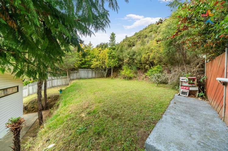 56 Antrim Crescent Wainuiomata_23