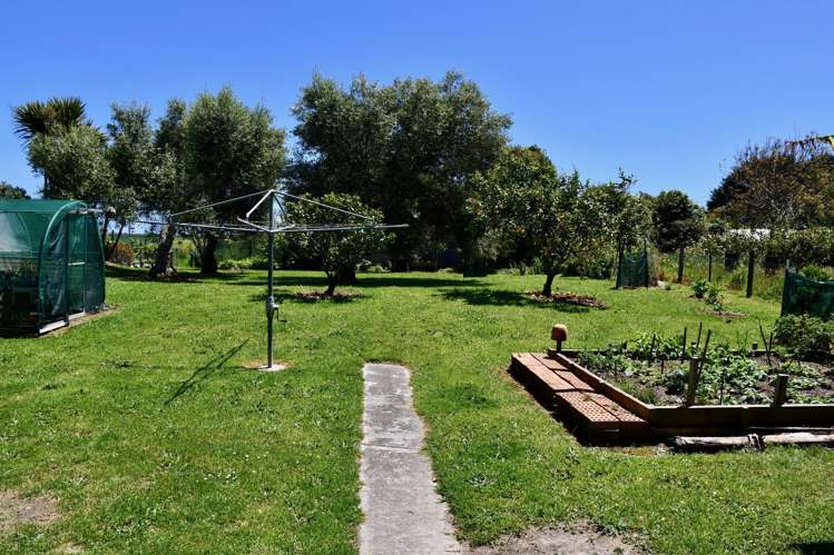 7 Hunter Street Karamea_17