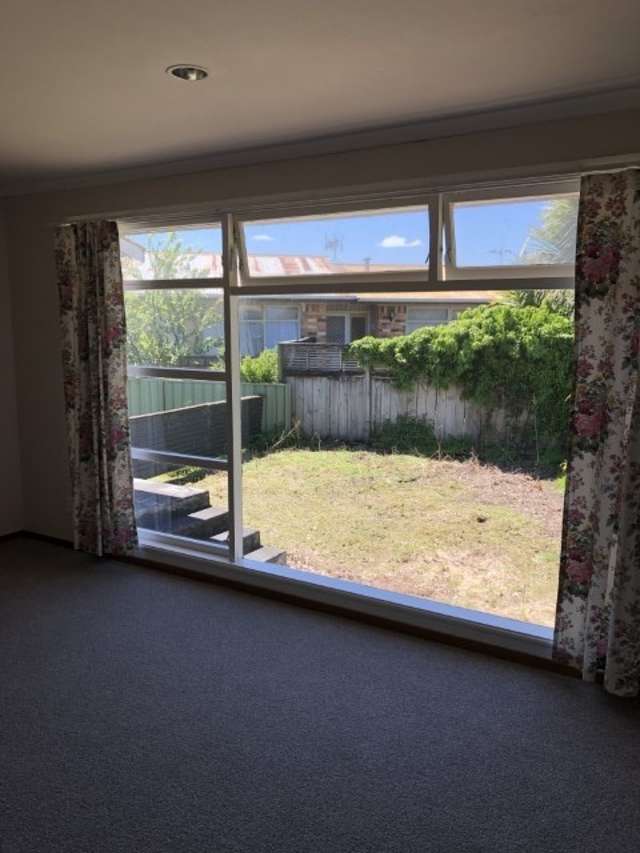 33 Pulham Crescent 10469_2