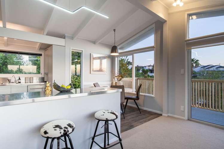 1/5 Gull Lane Mairangi Bay_11