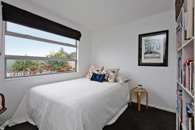 6 Anna Lane Raureka_10