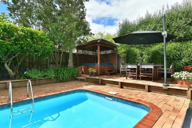 168 Lakeside Drive Orewa_1