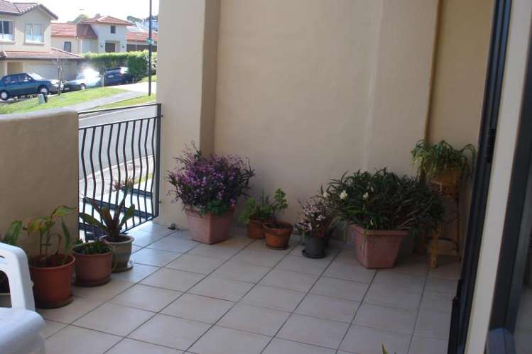 2/8 Monte Cassino Place Birkdale_6