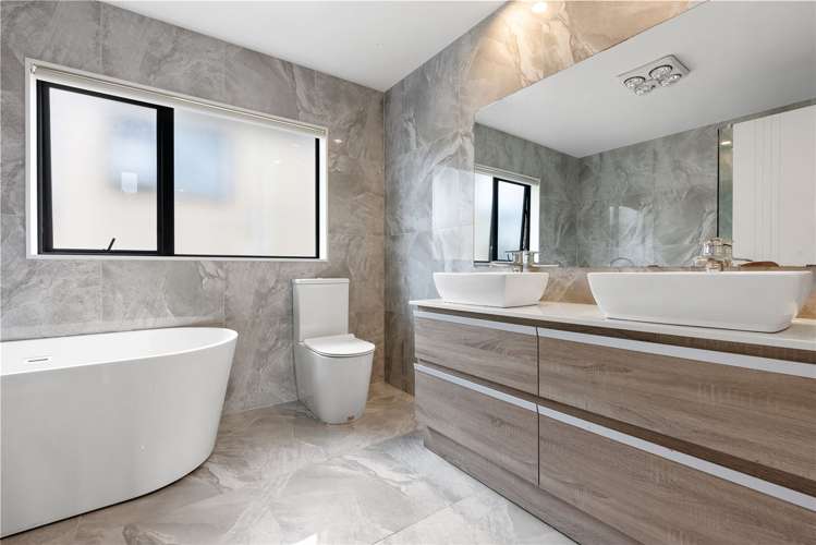 25b Arrowsmith Drive Flat Bush_13