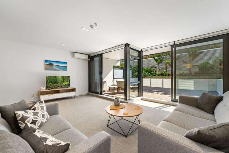 G10/424 Maunganui Road Mount Maunganui_6