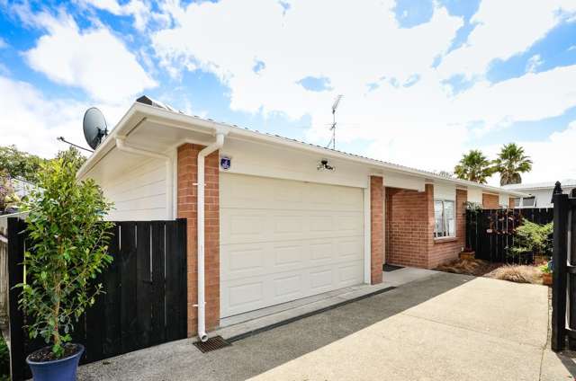 18a Mildmay Road Henderson_1