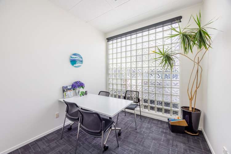 307 Karamu Road North Hastings_18