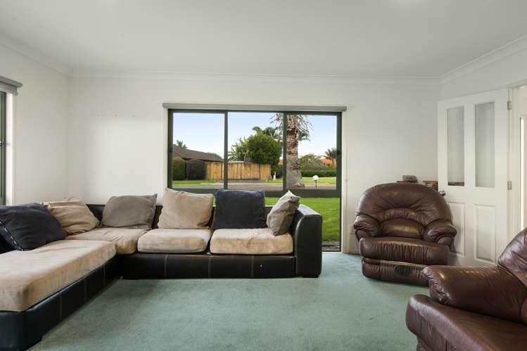 8 Athenree Heights Athenree_10